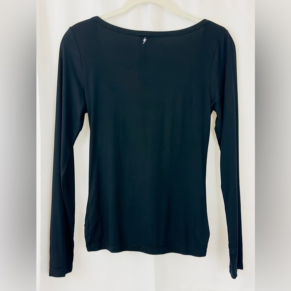 Electric Yoga - Liberty Long Sleeve, Twist Front Moisture Wicking Top   … - Picture 6 of 9